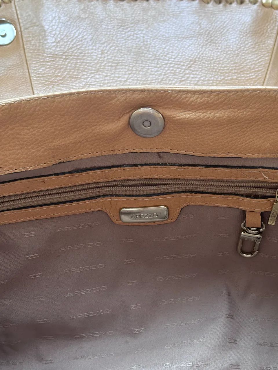 Bolsa de couro tiracolo Arezzo Bege  - Foto 3