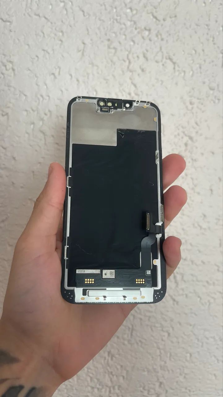 Tela 14 pro max retirada