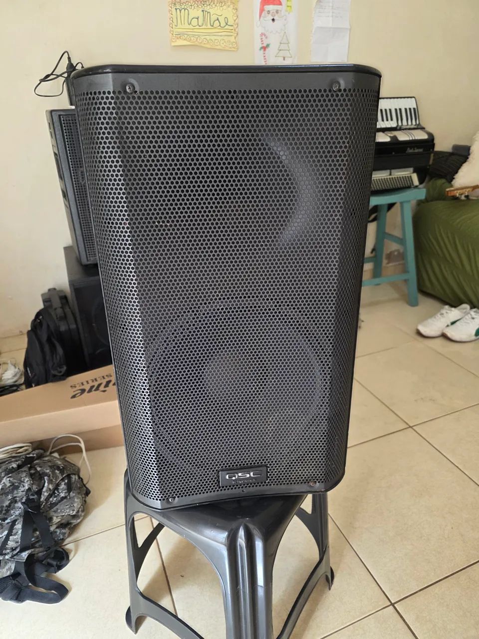 Caixa ativa QSC K12