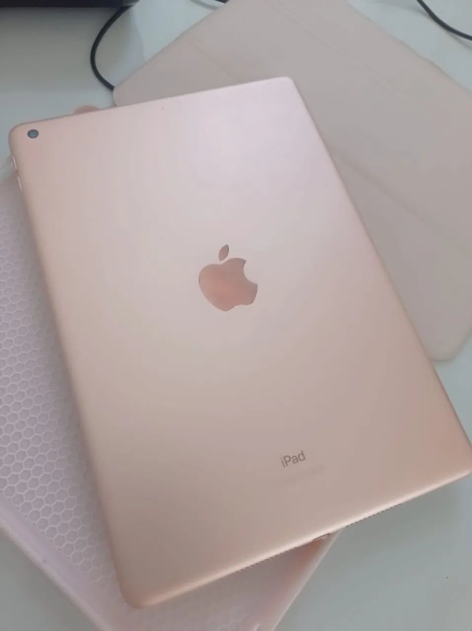 Tablet Ipad 8ª 32 gb (capa e caneta) - Foto 3