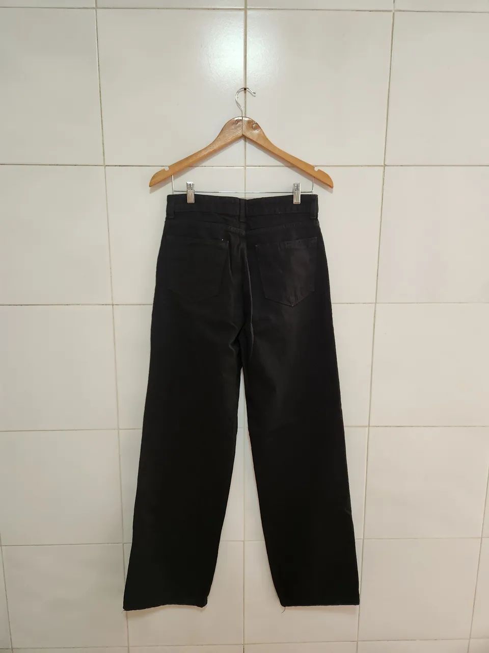 Calça jeans preta reta 38/40 - Foto 3