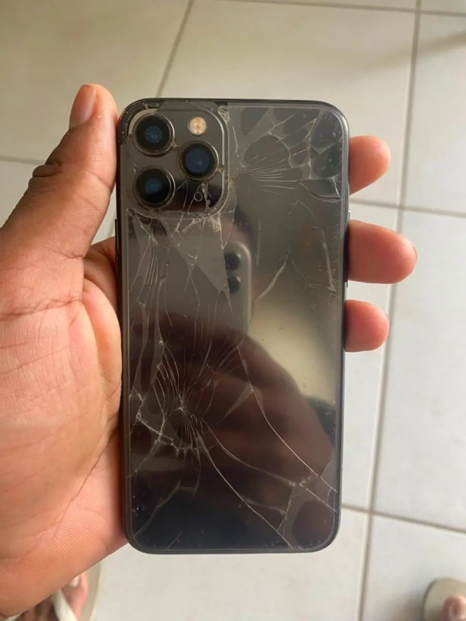 Iphone 11 pro 64gb - Foto 4