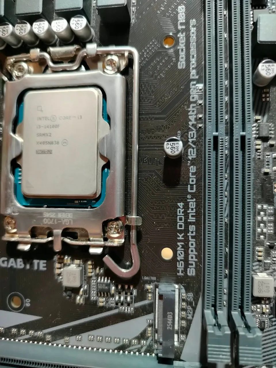 Kit i3-14100f + Placa h610m Gigabyte - Foto 4