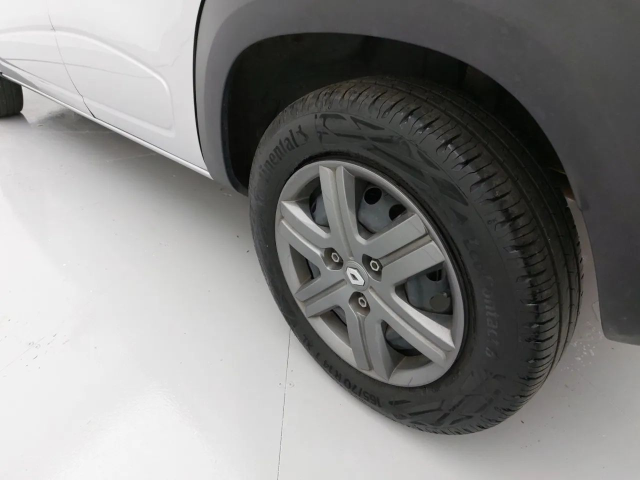 Renault Kwid 1.0 Zen, foto 12 de 18