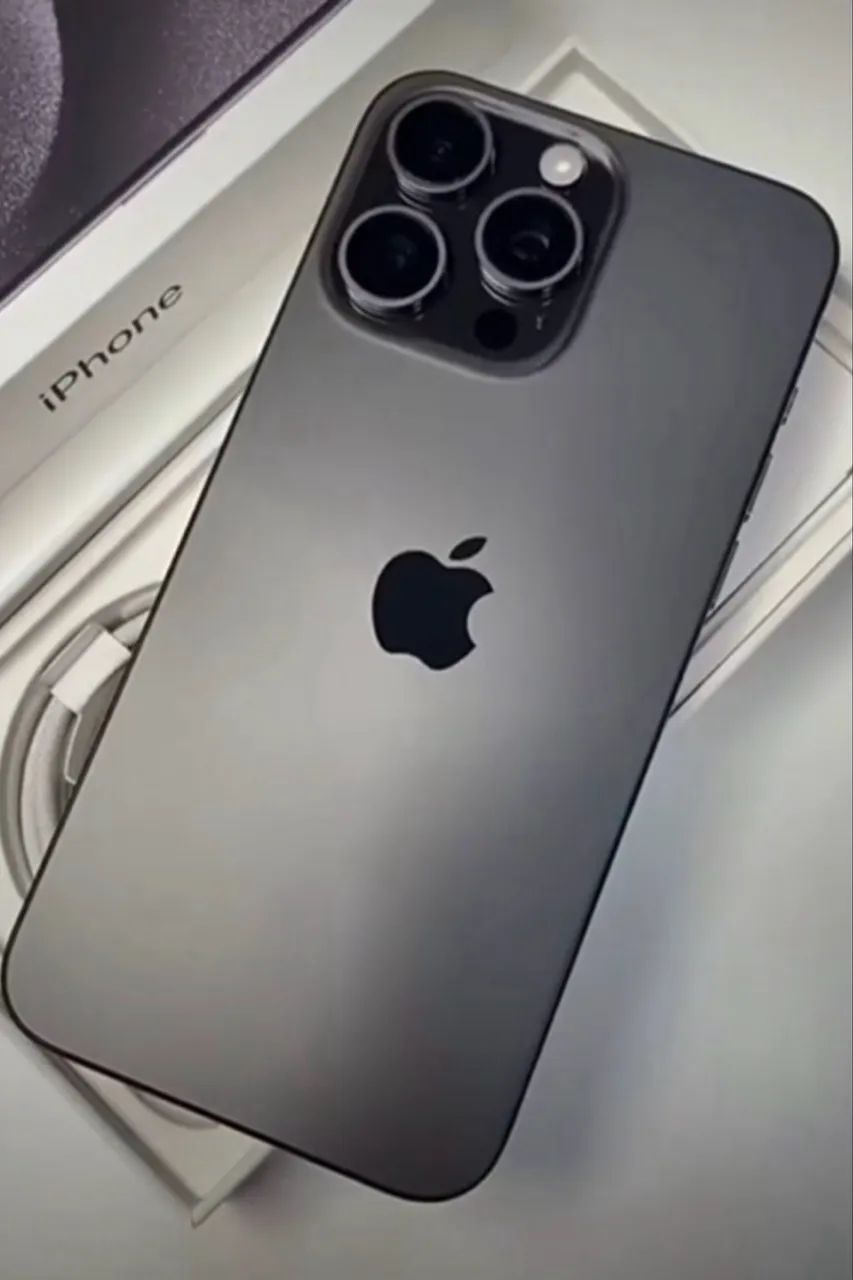 iPhone 15 pro max 256 preto