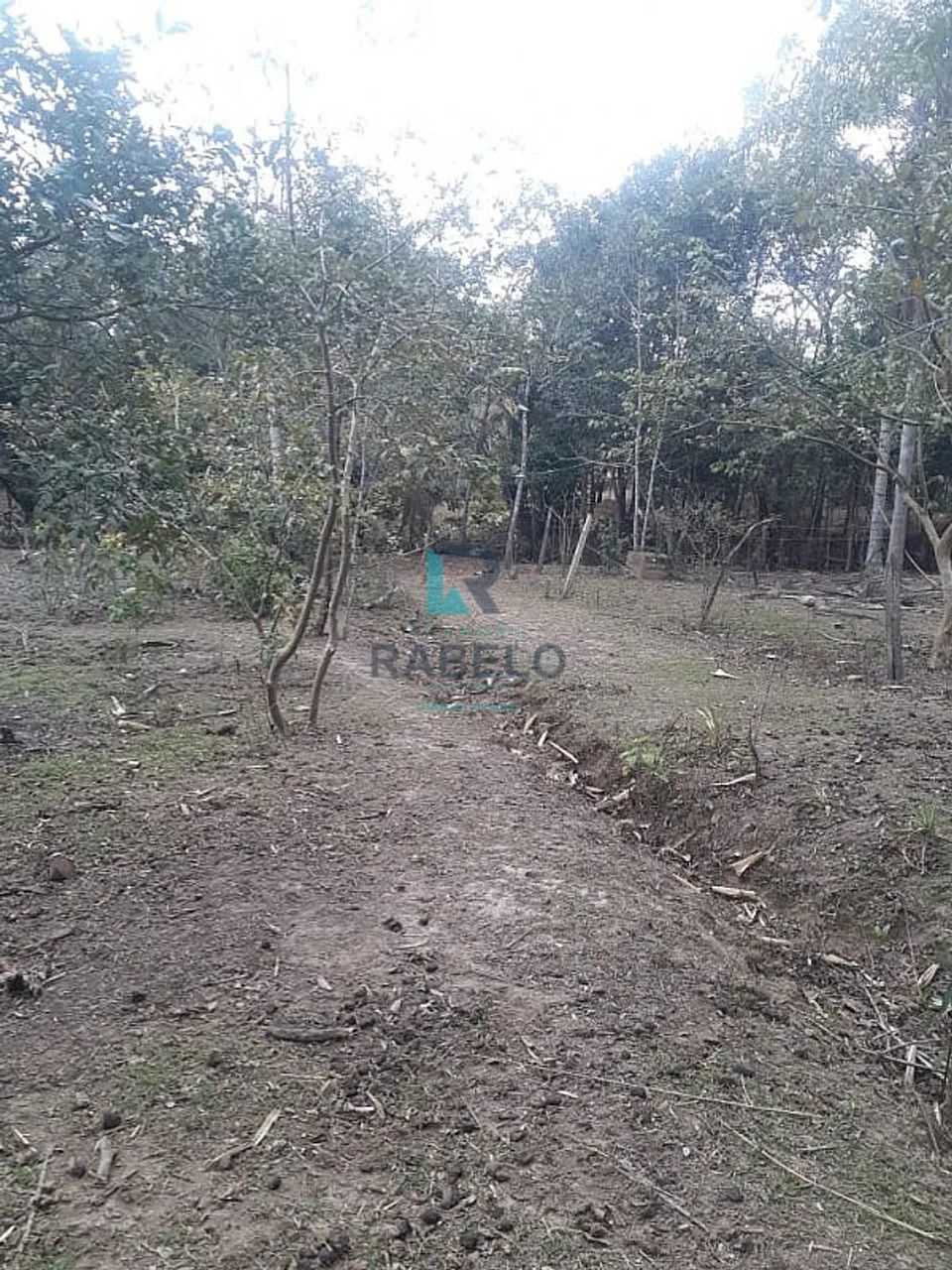 CHÁCARA COM CASAS E LAGOS Á VENDA EM GUARATINGUETÁ-SP - Foto 4
