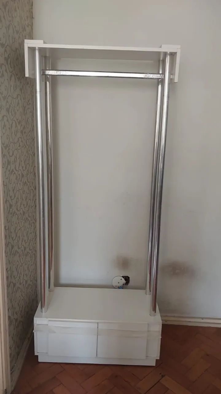 ARARÁ DE ROUPAS 