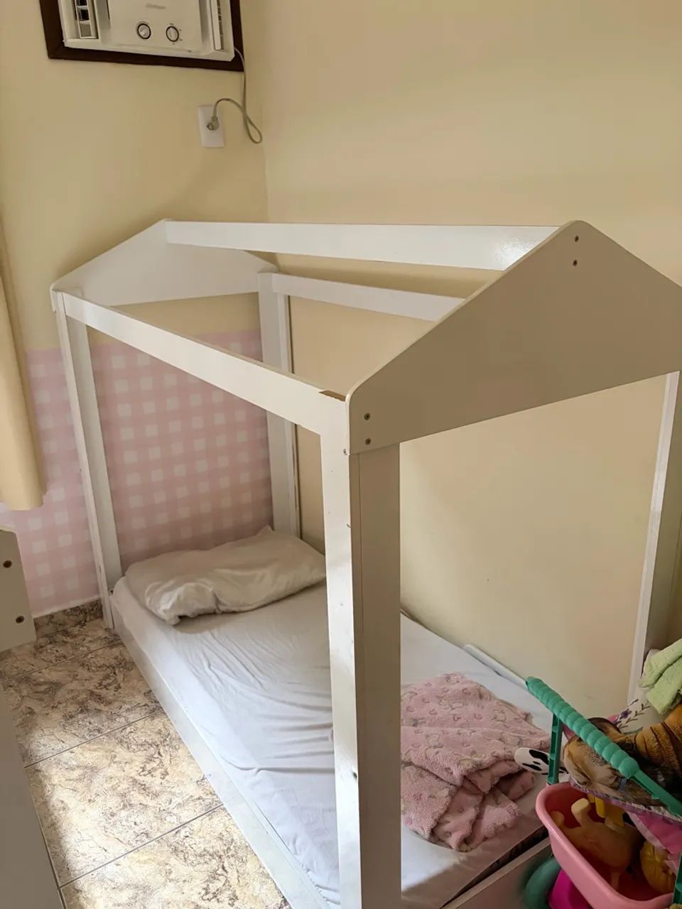 Cama casinha 