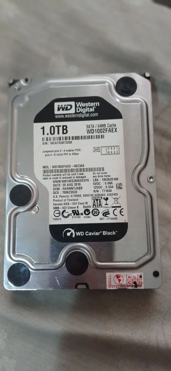 HDD 1Tb, SSD 240Gb e SSD 120Gg