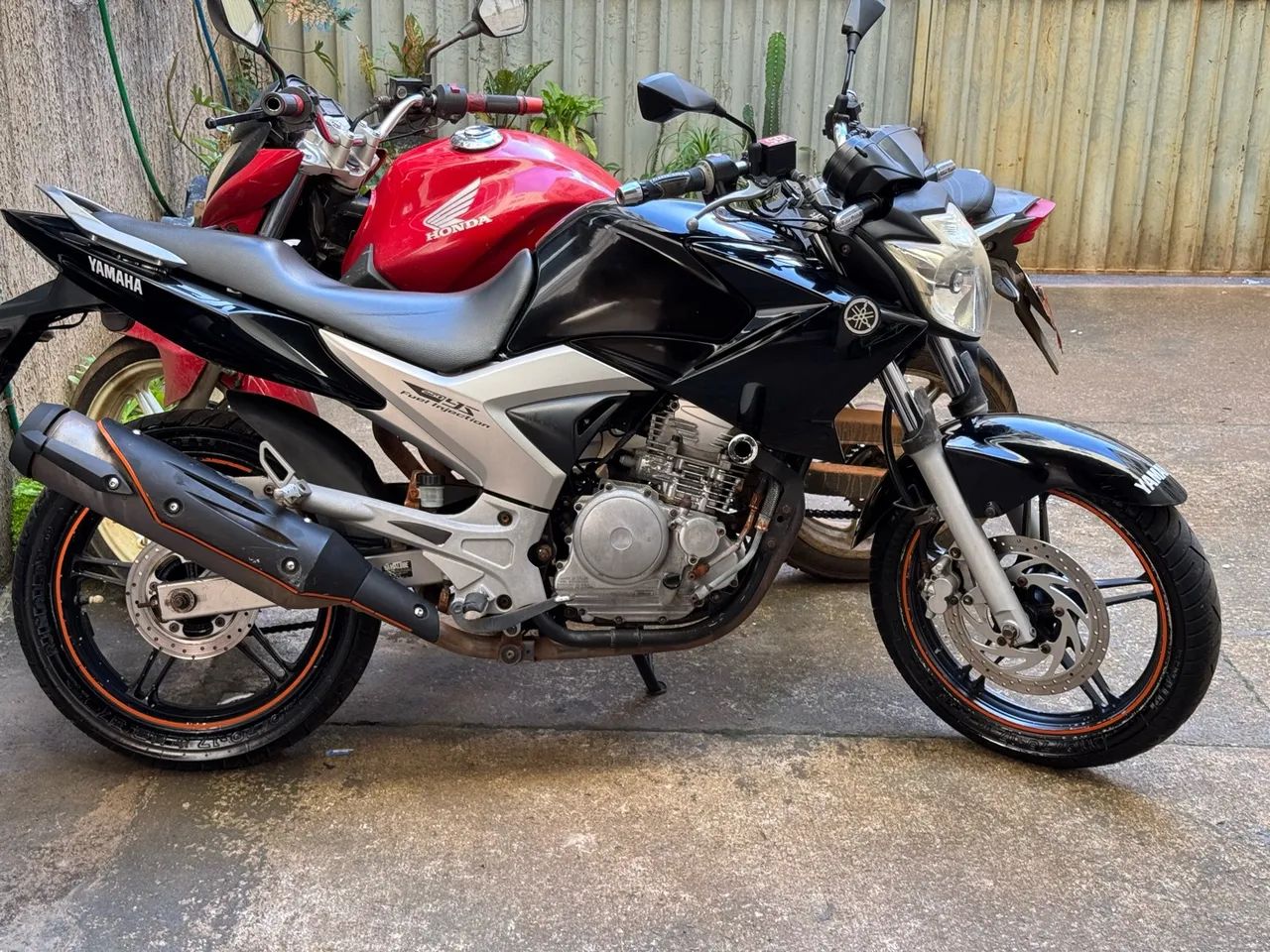 Fazer 250  - Foto 2