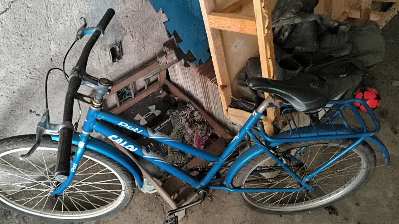 Bicicleta Poti/ aro 26 - Foto 2