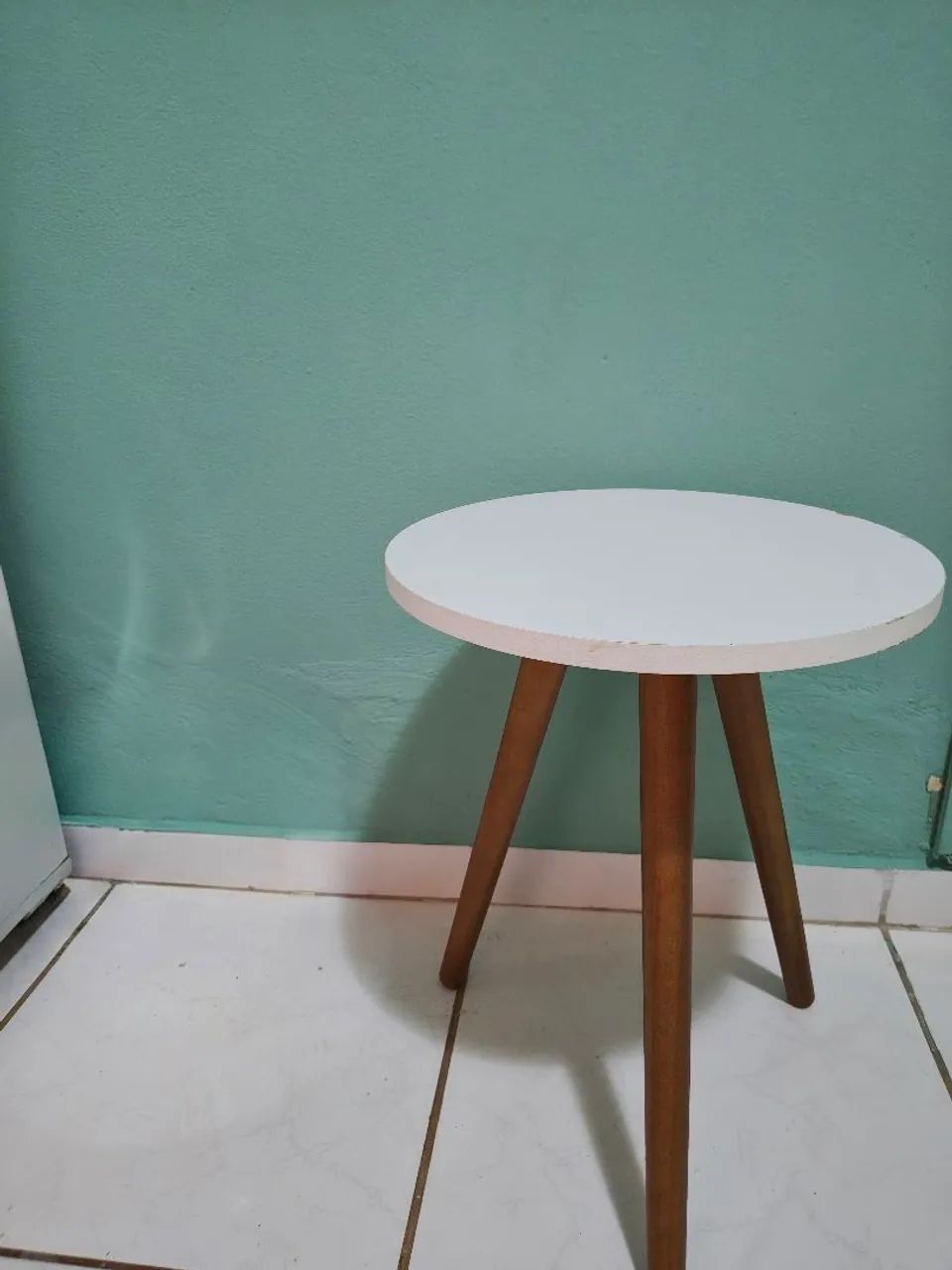 Mesa de canto branca 