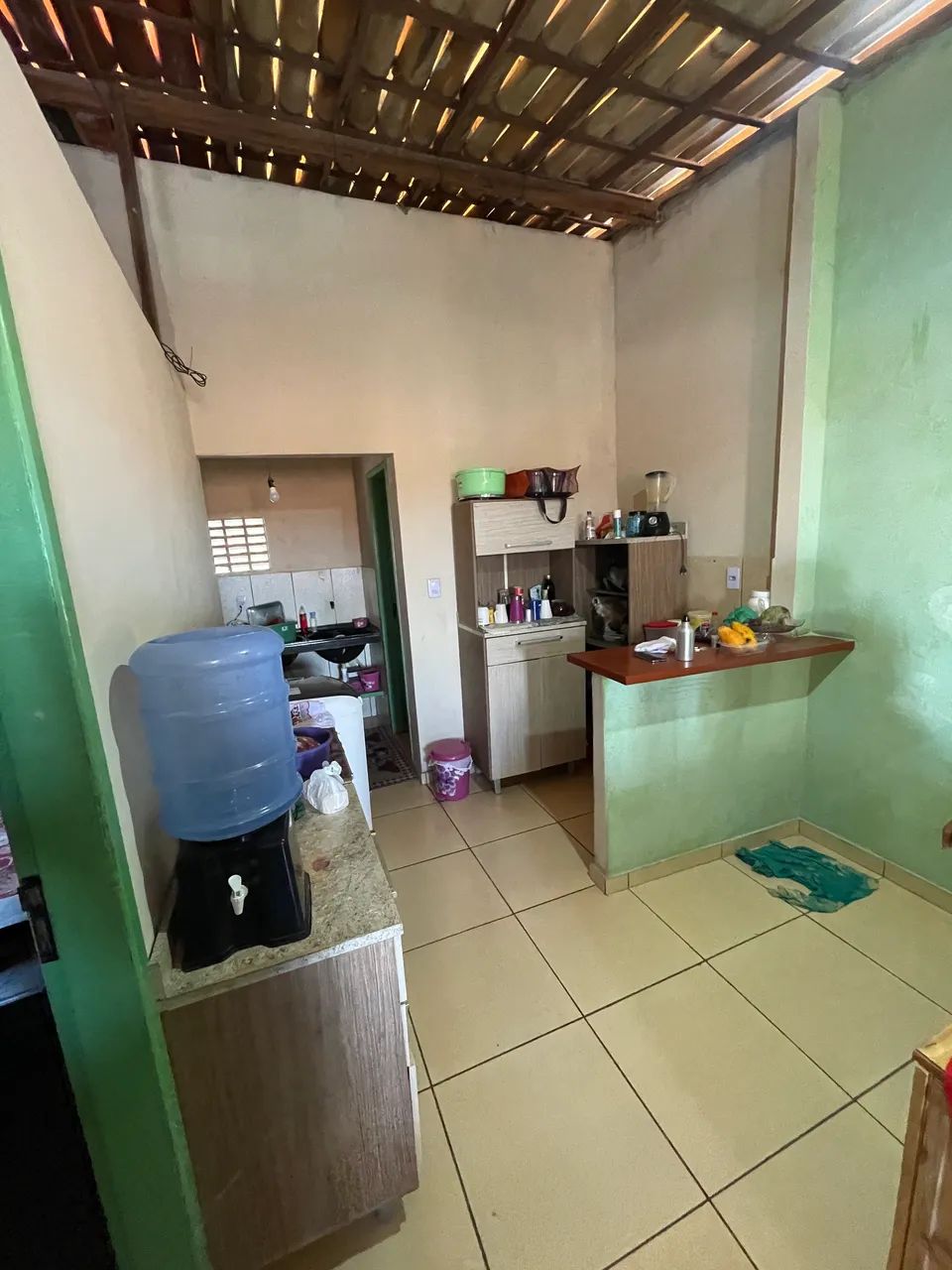 VENDO CASA COM PONTO COMERCIAL! - Foto 4