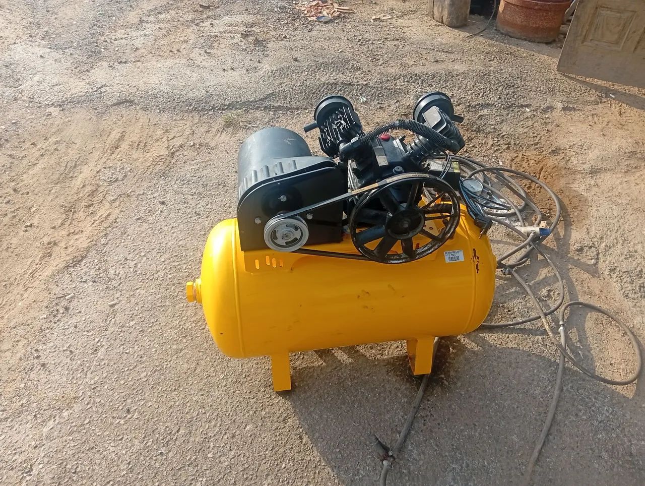 Compressor 10 pés motomil - Foto 4