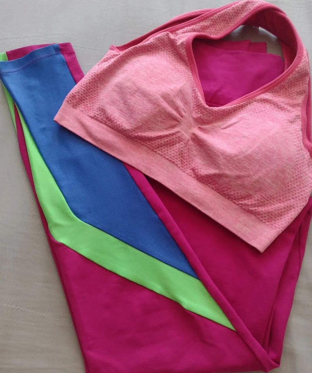 Kit Academia Calça+Top (2 Peças) - Foto 5