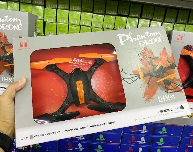 Drone Phantom LH-X43 com luz LED com controle remoto de 2,4 GHz - Foto 3