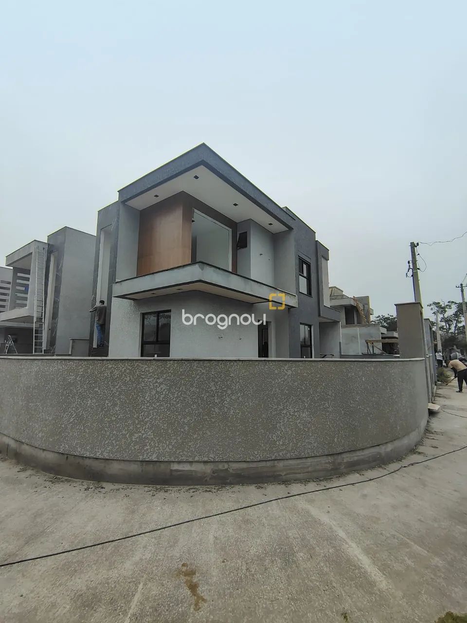Amplo Imóvel de 3 Dormitórios (1 Suíte + 2 Demi-suítes) com Living Integrado e Espaço Gour - Foto 3