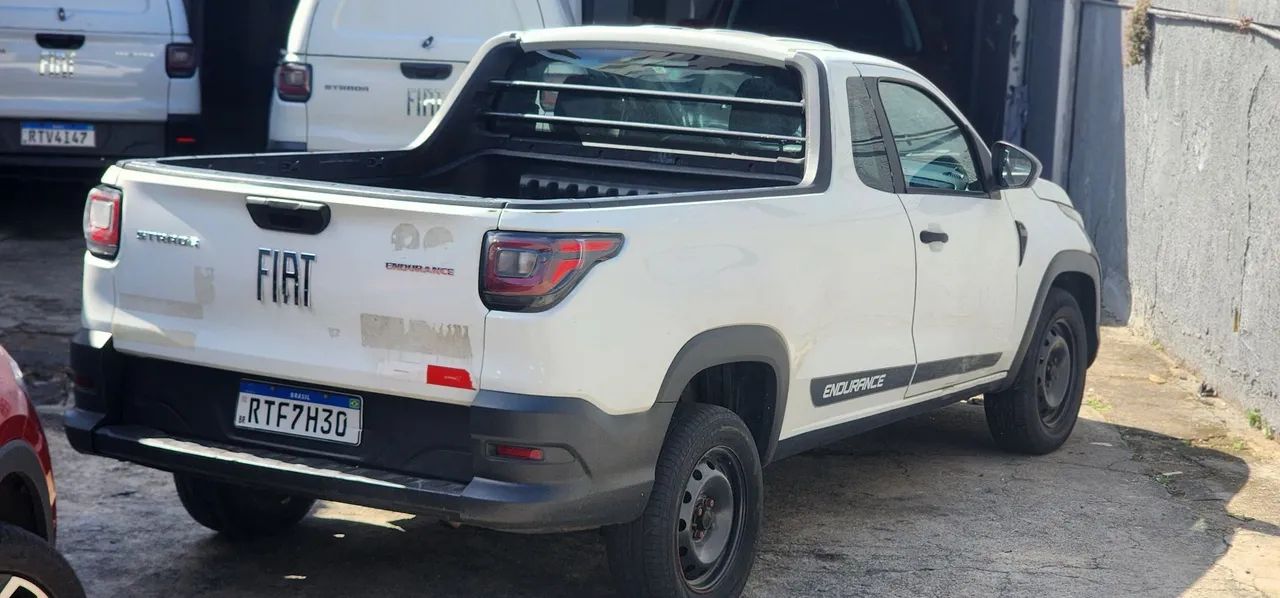 Fiat Strada Endurance 1.4 Flex 8V CS Plus 2022 - Foto 4