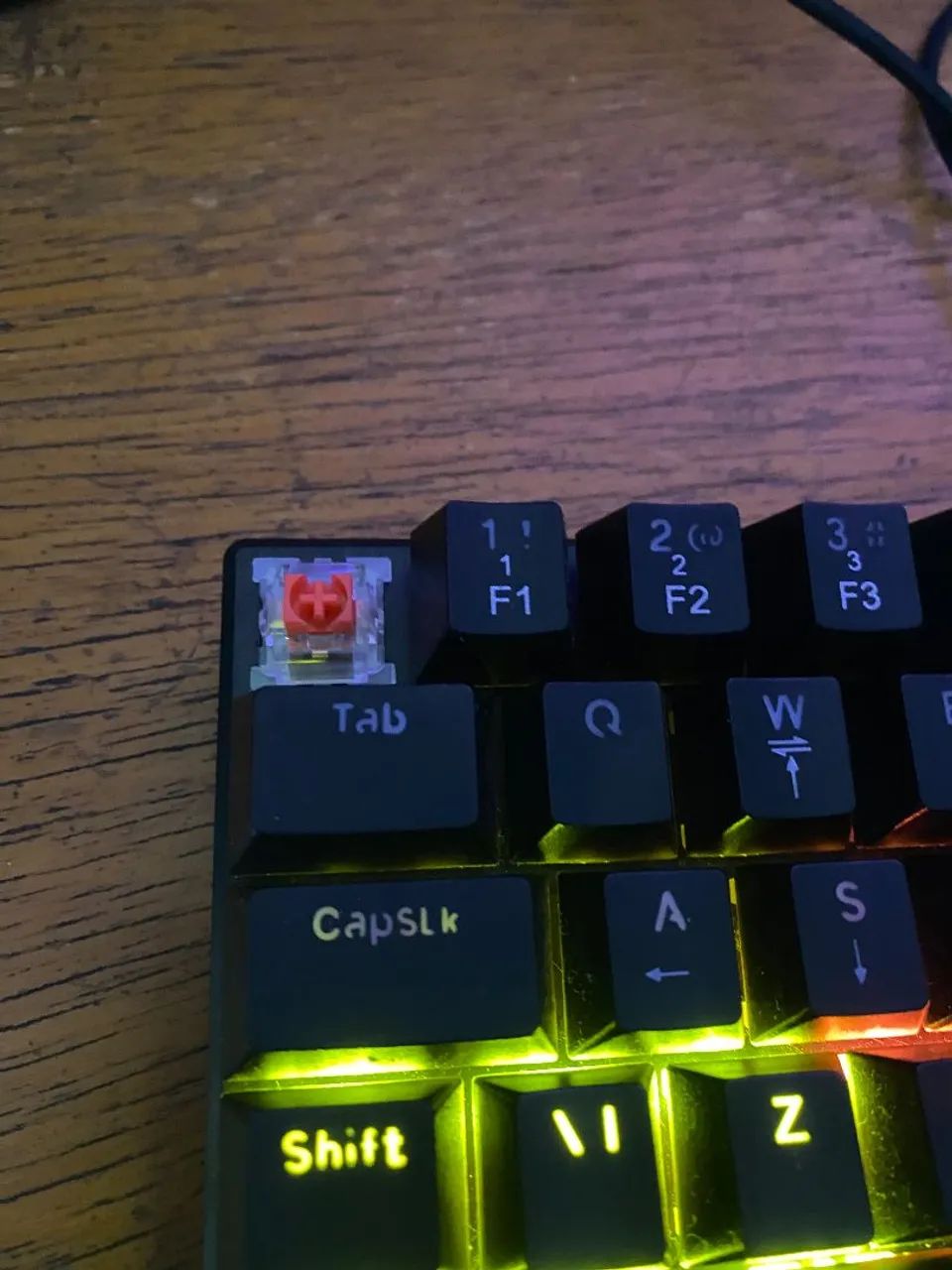 Teclado mecânico 60% switch red - Foto 2
