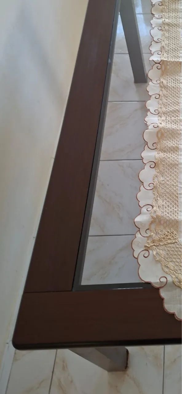 Mesa com tampo de vidro - Foto 3