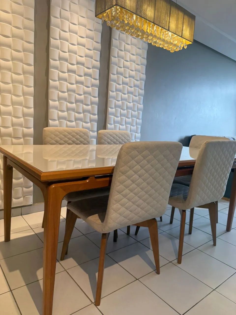Conjunto de mesa com 6 cadeiras  - Foto 4