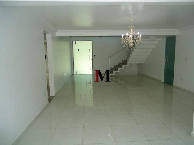 Alugamos casa em condominio Fechado com piscina privativa - Foto 5