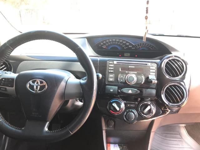Toyota Etios XLS 2014 1.5 - Foto 4