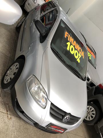 Fox 1.6 completo financia 100% - Foto 8