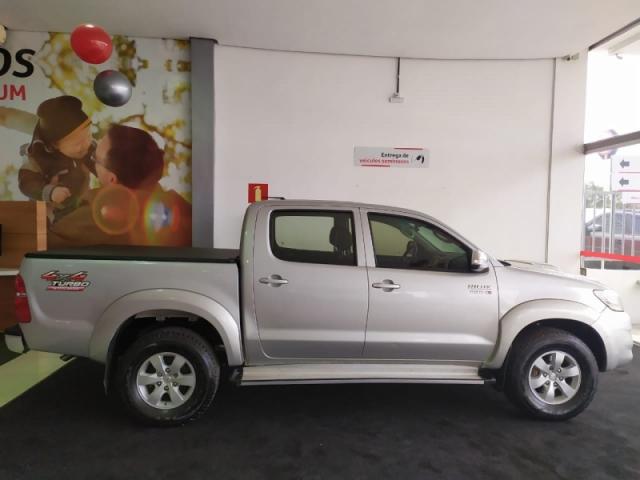 TOYOTA HILUX 3.0 SRV 4X4 CD 16V TURBO INTERCOOLER DIESEL 4P AUTOMATICO. - Foto 2
