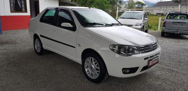 Fiat Siena HLX 1.8 Completo 2007 - Foto 3