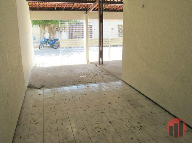 Casa com 3 dormitórios para alugar, 100 m² por R$ 900,00/mês - Mondubim - Fortaleza/CE - Foto 4