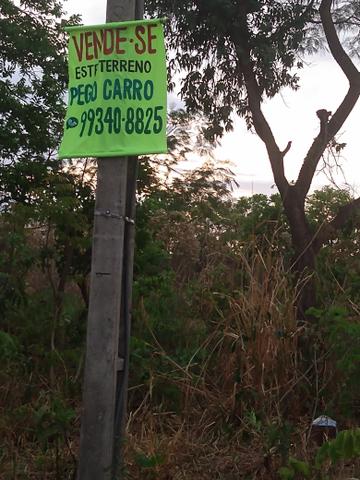 Vende se terreno