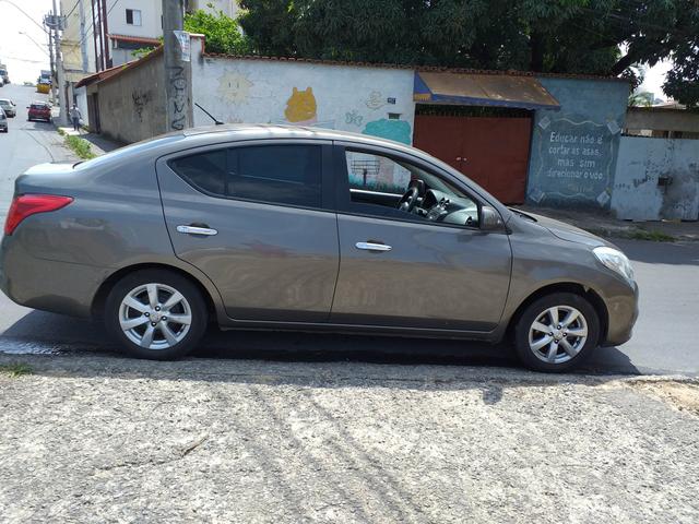 Automóvel