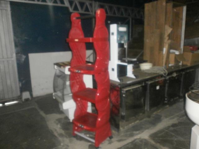 Prateleira vermelha de plastico com rodas - Foto 4