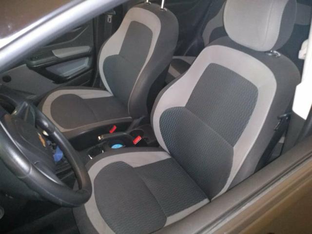Veículo Onix LS 1.0 2016 - Foto 5