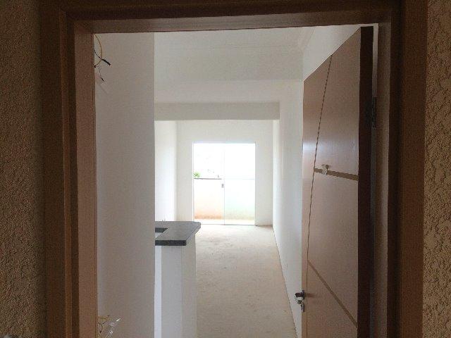 Apartamento no Vargem Grande, 03 quartos com 01 suíte e 02 vagas de garagem cobertas - Foto 3