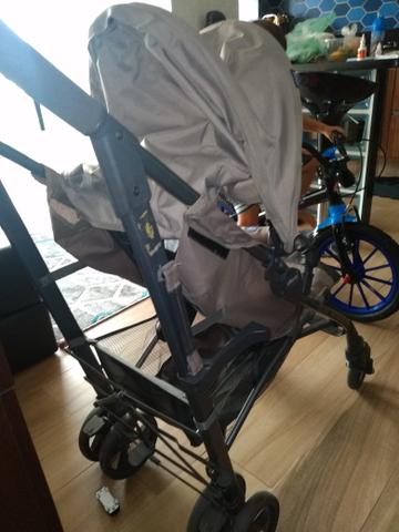 Carrinho Chicco light way - Foto 4