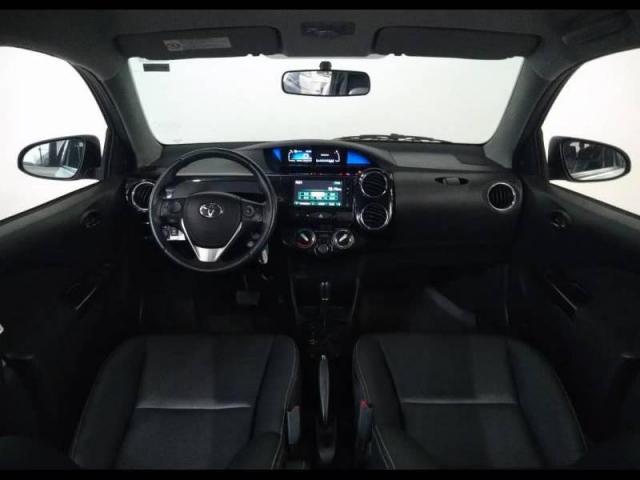 Etios Cross HB 1.5 (Flex) (Aut) 4p 1.5 16V - Foto 5