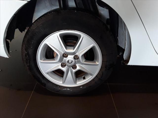 RENAULT LOGAN 1.6 DYNAMIQUE 8V FLEX 4P MANUAL - Foto 12