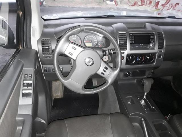 NISSAN FRONTIER 2.5 LE 4X4 CD TURBO ELETRONIC DIESEL 4P AUTOMÁTICO - Foto 8