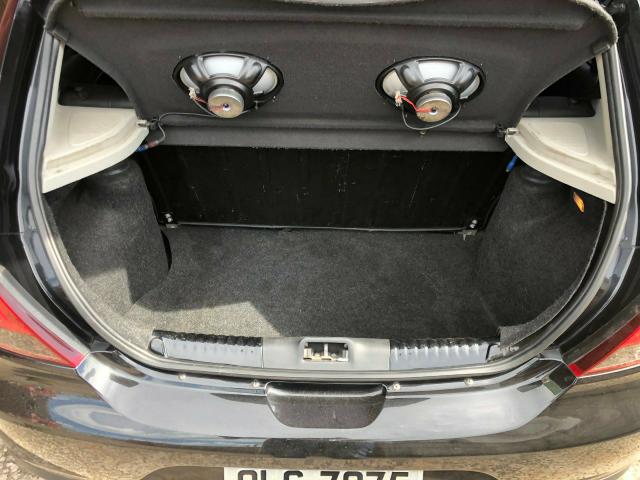 Vendo Gol 12/13 Modelo 25 anos. IPVA pago - Foto 2