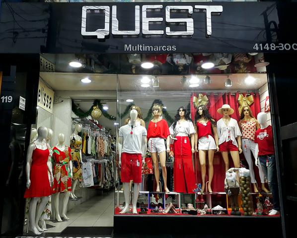 Vendo Loja de roupas Masc. e Fem. calçados e acessorios completa