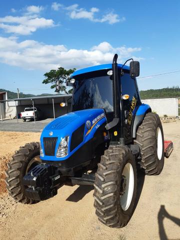 Trator New Holland - Foto 5