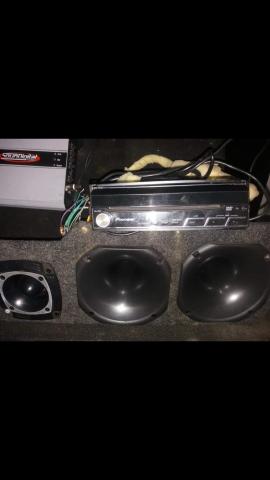 Som automotivo completo