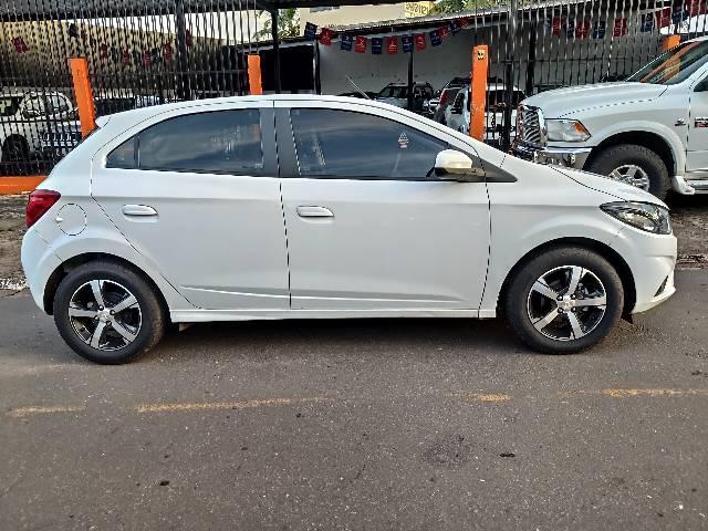 ÔNIX LTZ 1.4 AUTOMÁTICO 17/18 MUITO NOVO E POUCO RODADO. - Foto 3