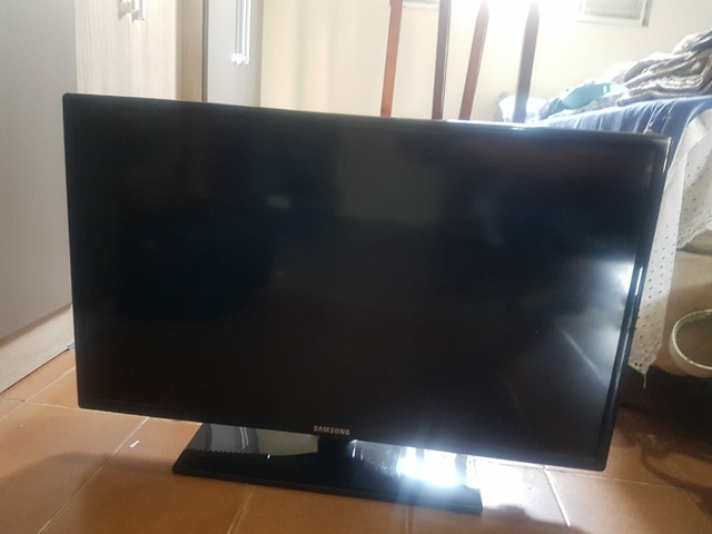 TV Samsung lcd - Foto 2