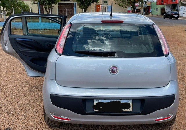 FIAT PUNTO ATTRACTIVE 1.4 FIRE FLEX