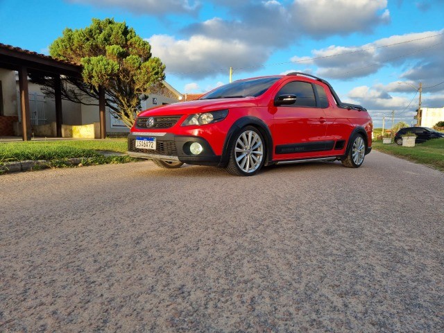 SAVEIRO CROSS