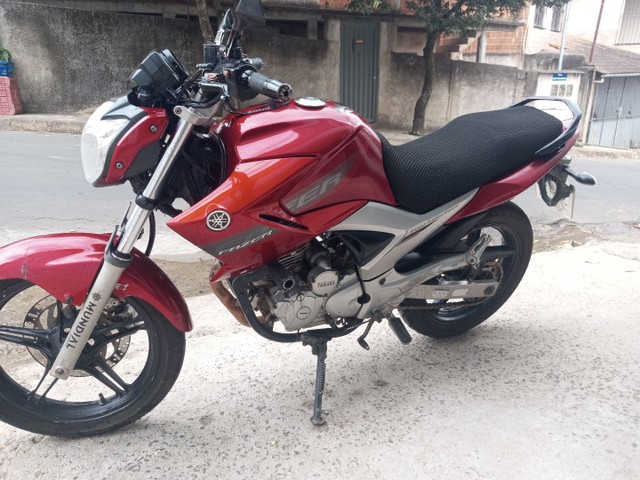 FAZER 250 YS 2010/2011