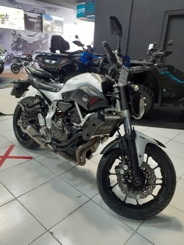 YAMAHA MT-07 2016